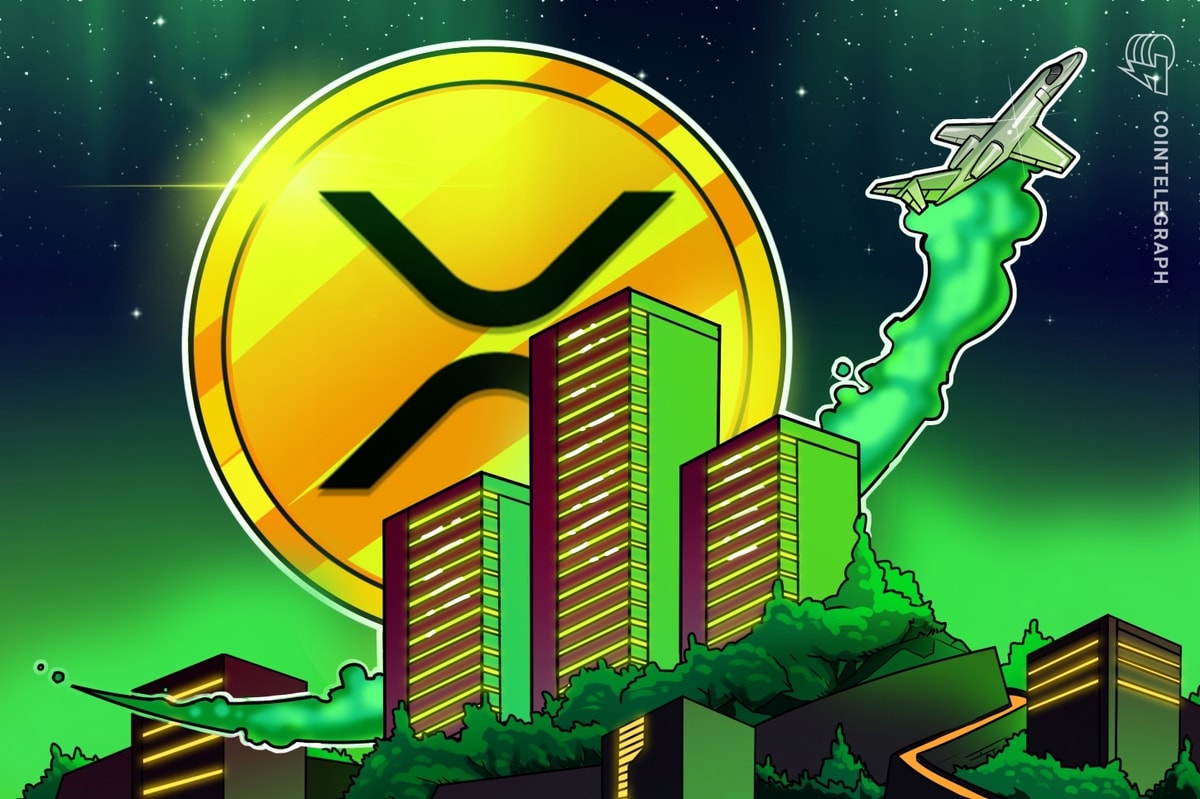 XRP Mirrors 70% Rally Fractal as Price Nears Falling Wedge Breakout
